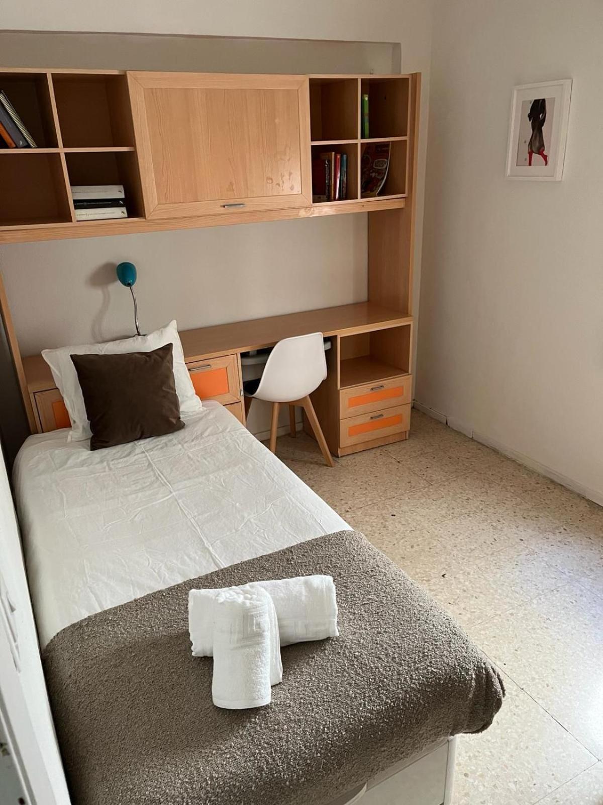 Cozy Apartment Next To Center Seville Ngoại thất bức ảnh