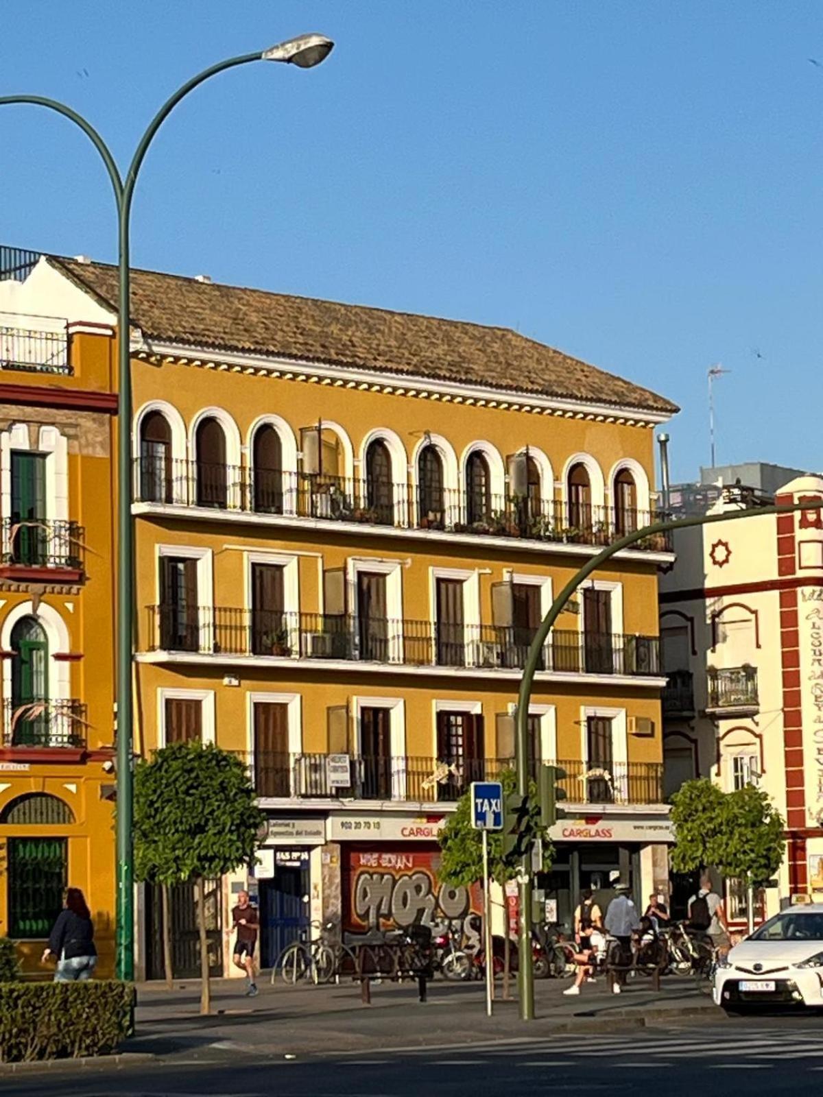 Cozy Apartment Next To Center Seville Ngoại thất bức ảnh